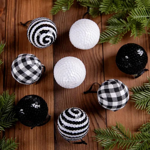 Vista 6 de Deloky 24 adornos de bolas de Navidad a cuadros de búfalo, decoración de lentejuelas blancas y negras de 1.6 pulgadas para árbol de Navidad y fiesta