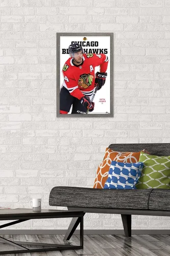 Vista 2 de Trends International NHL Chicago Blackhawks - Póster de pared de la serie 23 de Seth Jones, 22.4 pulgadas de largo x 14.7 pulgadas, versión