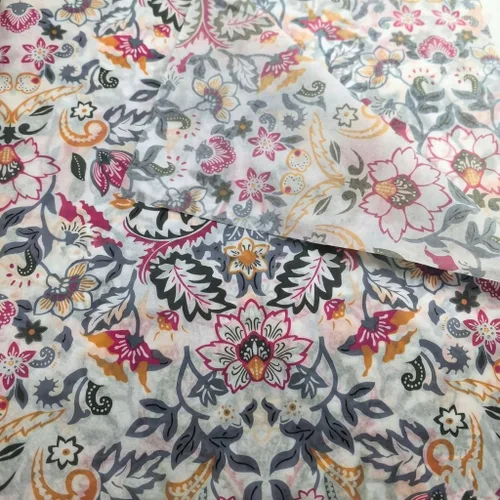 Vista 4 de Papel de seda a granel con patrón de lazo rosa, 25 hojas de 19.7 x 27.5 pulgadas para bolsas de regalo de cumpleaños, boda, manualidades, envoltura