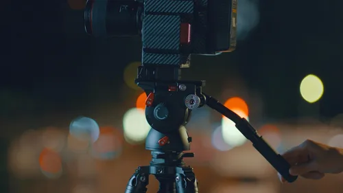 Vista 8 de IFOOTAGE Cabezal fluido Komodo K7, cabezal de trípode de video Cabezal de arrastre fluido para cámaras DSLR, videocámara, monopie y trípodes, carga