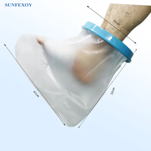 Vista 2 de Cubierta impermeable para pies adultos: uso de yeso/herida, cobertura completa, ducha/impermeable, reutilizable, ligera, ergonómica acompañada