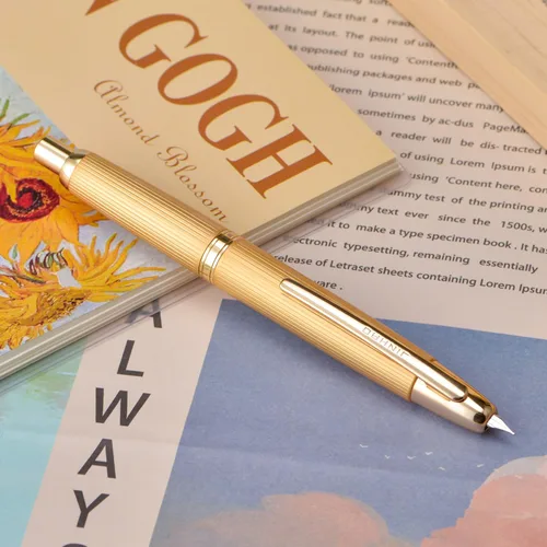 Vista 6 de Jinhao 10 Press Pluma estilográfica con caja, punta mediana retráctil de oro mate cepillado con juego de convertidor de tinta (clip dorado)