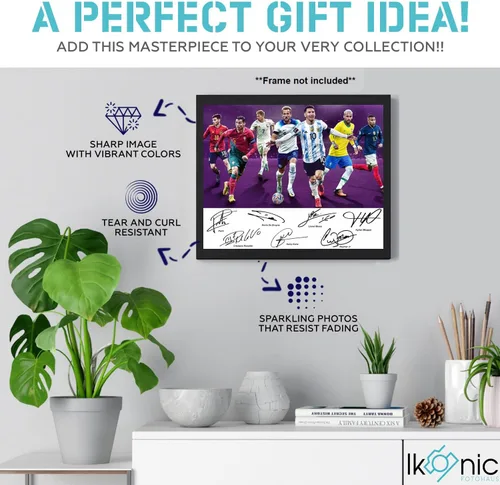 Vista 2 de Ikonic Fotohaus Cristiano Ronaldo Lionel Messi Neymar Jr Kane Pedri Mbape Súper estrellas del fútbol, foto autografiada, impresión artística