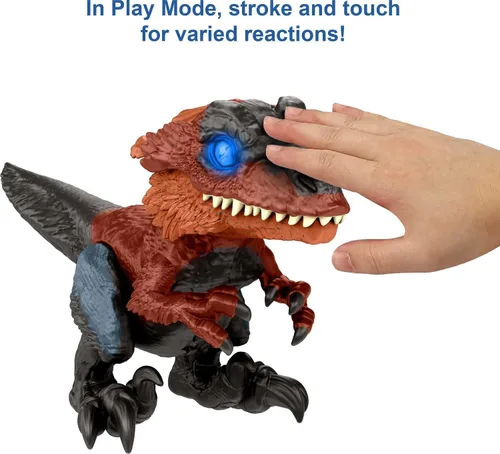 Vista 3 de Jurassic World Dominion Uncaged Ultimate Pyroraptor Dinosaur Toy - Figura de acción con movimiento y sonido interactivos