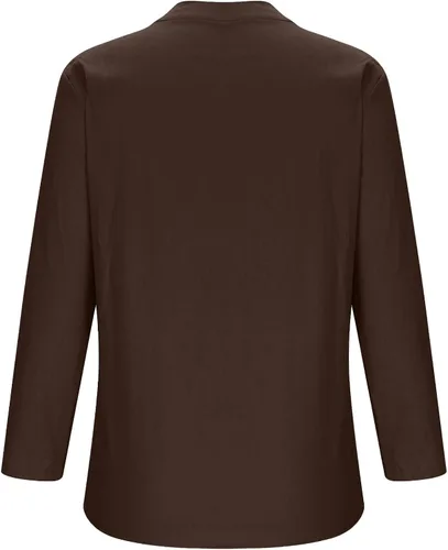 Vista 5 de Ceboyel Camisas de algodón y lino para mujer, blusa de verano con botones, manga enrollable, túnica de moda bohemia para mujer 2023