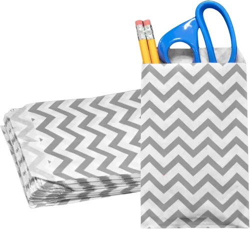 Vista 15 de Novel Box - Paquete de 100 bolsas planas de mercancía con estampado de cheurón azul de 4 x 6 pulgadas, elegante bolsa para regalos de cumpleaños