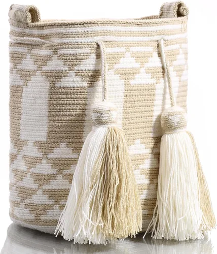Vista 2 de WYOU Designer Collection, Handwoven Hobo Bucket Bag in Wayuu Crochet