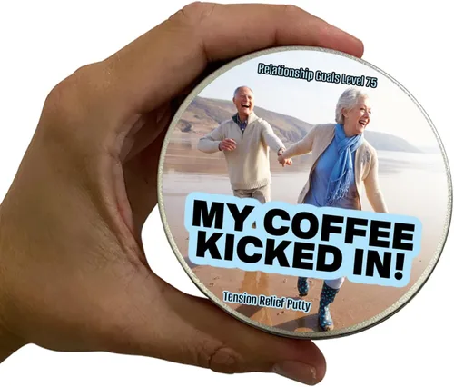 Vista 5 de My Coffee Kicked in Stress Putty - Juguete antiestrés para adultos para bebedores de café, regalos de broma para amantes de la cafeína, regalos