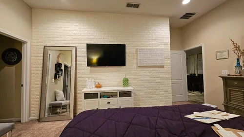Vista 3 de 10 calcomanías de pared de ladrillo 3D, 59 pies cuadrados de espuma de polietileno, papel tapiz autoadhesivo extraíble e impermeable, azulejos