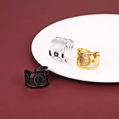Vista 3 de FaithHeart San CristóforoSan Miguel Virgen MaríaSan Benito Anillo abierto acero inoxidableoro de 18 quilates anillo de sello cristiano para hombres