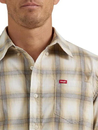 Vista 12 de Wrangler Authentics Camisa clásica a cuadros de manga corta para hombre