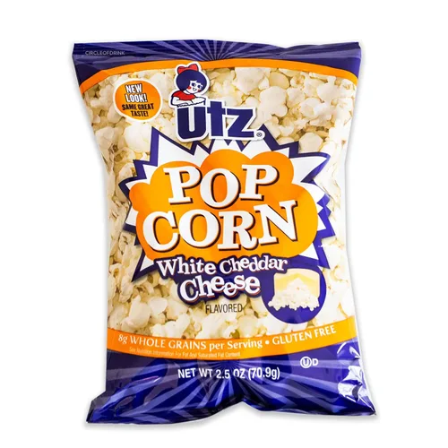 Vista 2 de Utz - Palomitas de maíz de queso cheddar blanco (4 bolsas de 2.5 onzas) – Paquete variado – Zapps Evil Eye Kettle Chips (1 bolsa de 2 onzas)