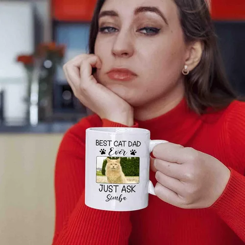Vista 3 de Taza de café personalizada con foto de gato, taza de café para amantes de los gatos con nombre, con texto en inglés "It's Too Peopley Outside Cat