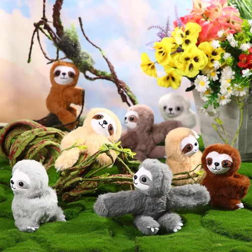 Vista 3 de Liliful Paquete de 8 pulseras de peluche para niños, regalos de animales de peluche, premios de clase de graduación de 8 pulgadas, muñequera, linda