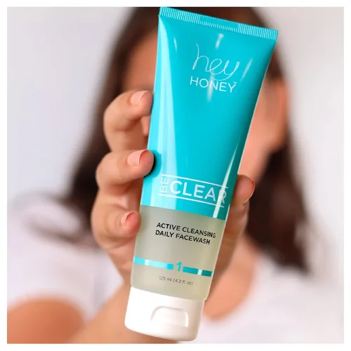 Vista 4 de Hey Honey Skincare Be Clear - Rutina de acné Lavado facial de limpieza activo diario Jóvenes y adultos jóvenes, propenso a manchas propóleo
