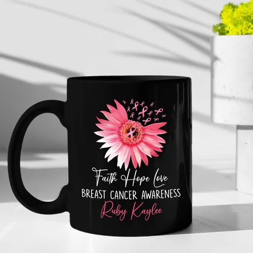 Vista 3 de Taza de café negra personalizada para el cáncer de mama, taza de viaje de concientización sobre el cáncer de mama, taza de café de cerámica