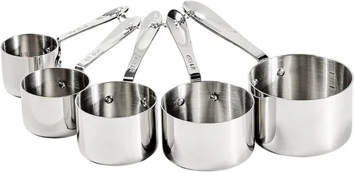Vista 9 de Juego de tazas medidoras mini de acero inoxidable All-Clad Kitchen Essentials 3 piezas, incluye 1, 1/2 y 1/4 tazas medidoras apilables, accesorios