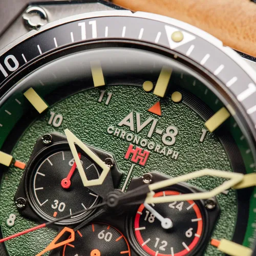 Vista 53 de AVI-8 Hawker Hunter AV-4100 - Reloj de cuarzo japonés para hombre con esfera de 1.693 in con correa de cuero