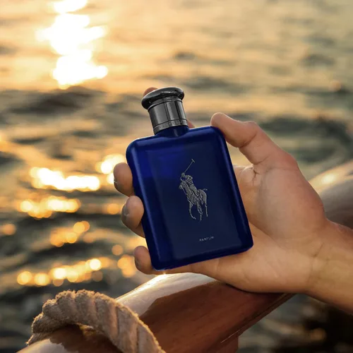 Vista 3 de RALPH LAUREN FRAGRANCES - Polo Blue - Parfum - Cologne para Hombre - Acuático y Fresco - Con Cítricos, Madera de Roble y Vetiver - Fragancia Intensa