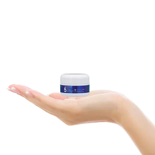 Vista 4 de Retinol 5 en 1, vitamina C, colágeno, ácido hialurónico, niacinamida Potente crema facial que puede ayudar a mejorar la apariencia de líneas finas