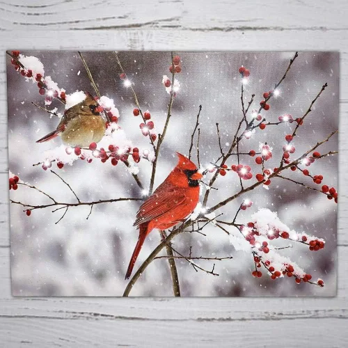 Vista 4 de BANBERRY DESIGNS Impresión en lienzo de cardenales iluminados en la nieve, imagen LED con pareja cardenal y bayas navideñas, mide 11.75 x 15.75