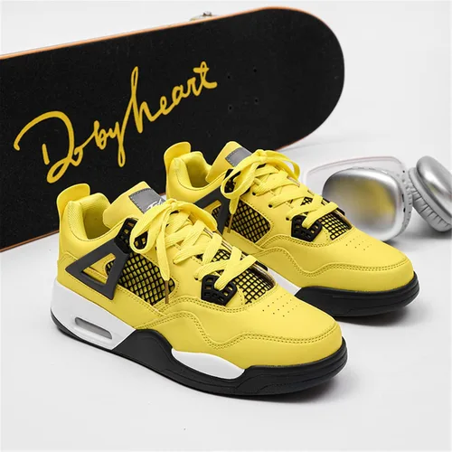 Vista 2 de Hoaeiewds Zapatos de baloncesto retro de moda de tendencia para niños grandes, zapatos deportivos para niños casuales al aire libre, zapatillas