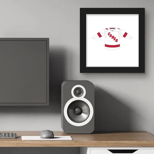 Vista 5 de Trends International Gallery Pops NHL Carolina Hurricanes - Póster de pared frontal de uniforme de carretera, 12.00 x 12.00 pulgadas, versión