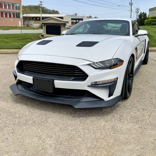 Vista 2 de Spec-D Tuning Cubierta para parachoques delantero, ventilación de luz antiniebla, compatible con Ford Mustang GT 2018-2022