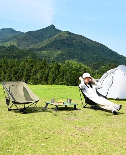 Vista 10 de iClimb - Mesa plegable ultraligera y compacta de mini playa y picnic de aluminio con bolsa de transporte, dos tamaños (negro - S) con bolsa