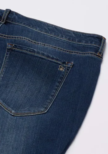 Vista 5 de Jessica Simpson Jeans de talle alto con curvas para mujer