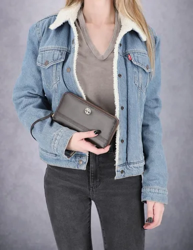 Vista 6 de Timberland - Cartera de piel con cremallera de interferencia de radiofrecuencia RFID para mujer con correa para la muñeca