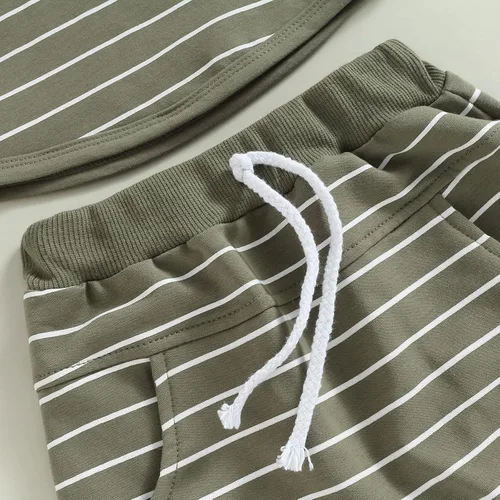 Vista 6 de Conjunto de ropa de verano para bebé y niño, con estampado de arco iris, bolsillo con capucha, pantalones cortos elásticos, lindo conjunto de traje
