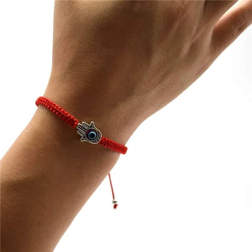 Vista 2 de MENGLINA Pulsera unisex hecha a mano de cuerda trenzada roja de la suerte pulsera Hamsa con dije de mal de ojo para mujer pulseras ajustables