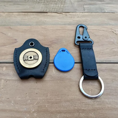 Vista 6 de Funda de cuero hecha a mano para llave de coche para llave rota Funda para llave de coche para hombres y mujeres (Negro)