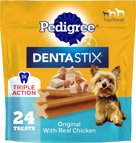 Vista 41 de Pedigree Dentastix Golosinas dentales para perros pequeños de doble sabor, tocino y pollo, bolsa de 5.08 onzas (24 golosinas)