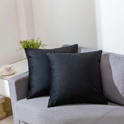 Vista 2 de RainRoad Fundas de Almohadas Decorativas Negras Juego de 2 de Terciopelo Suave 18x18 Pulgadas para Sofá Cama (Negro, 18" x 18"(Paquete de 2))