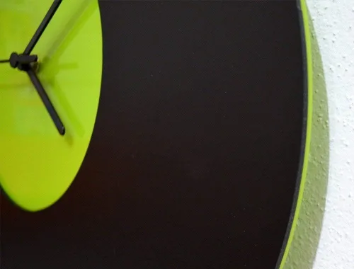 Vista 2 de Simply Black and Lime Circle - Wall Clock
