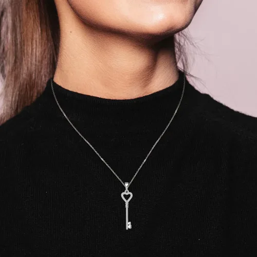 Vista 3 de Aprila Collar de plata de ley 925 con colgante de corazón con circonita cúbica, regalo de joyería para madre, abuela, niña, nieta, novia