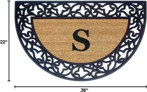 Vista 2 de Felpudo monograma de media luna de fibra de coco con diseño de borde de goma antideslizante, inicial de monograma, borde de goma negro, 22 x 36