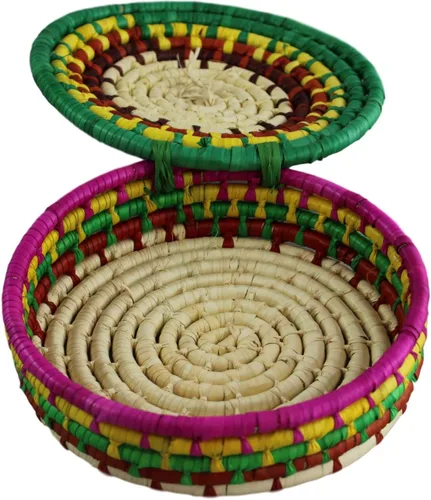 Vista 3 de Calentador de cesta de tortilla de palma tejida a mano, hecho en México, pequeño verde