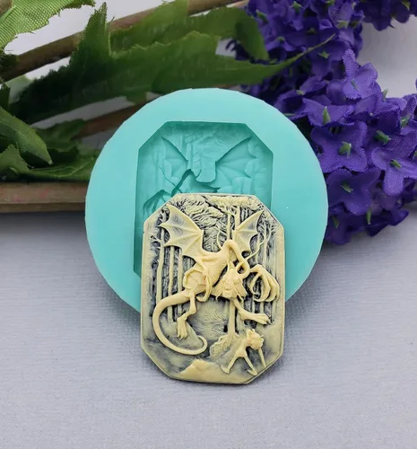 Vista 2 de FS Marca Silicon Girl Fighting Dragon Demon Cameo flexible para manualidades, joyería, resina, álbumes de recortes, arcilla polimérica