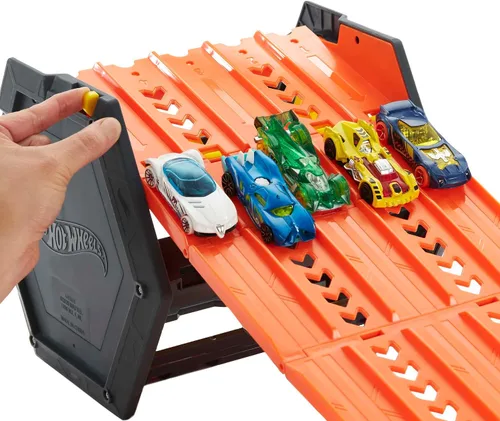 Vista 5 de Hot Wheels Track Builder Action, Pista de Carreras Desplegable, Juego de Pista con Pista de Carreras de 5 Carriles y Cubo de Almacenamiento