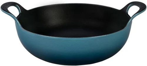 Vista 10 de Le Creuset Plato Balti de hierro fundido esmaltado, 3 cuartos de galón., Llama