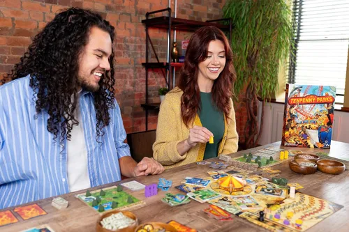 Vista 6 de Tenpenny Parks Juego de mesa Construye el mejor parque temático Hermoso parque de atracciones estrategia colocación de trabajadores juego