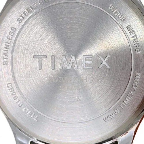 Vista 3 de Timex Tribute Men's Collegiate Gamer 42mm Watch – Georgia Bulldogs with Black Silicone Strap