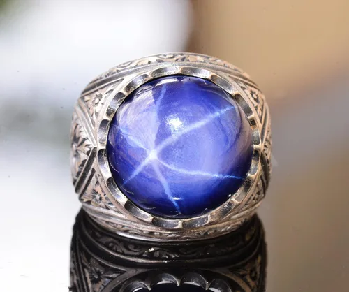 Vista 2 de Anillo de plata de ley con zafiro real estrella, con piedras preciosas