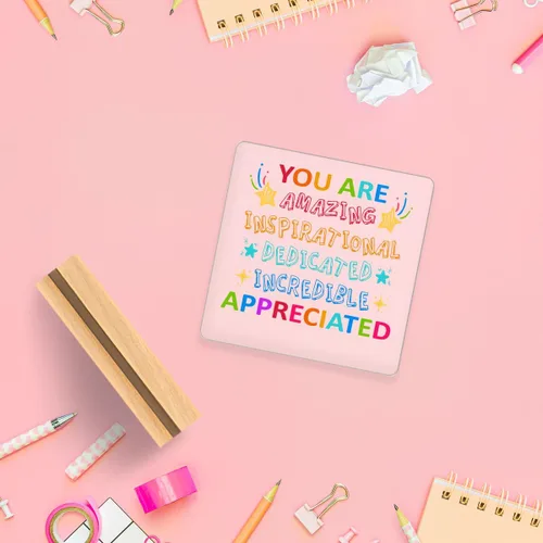 Vista 7 de Decoración inspiradora de escritorio, regalos de aliento para mujeres, niñas, mejores amigos, compañeros de trabajo, letrero de placa acrílica