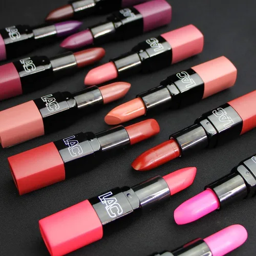 Vista 4 de L.A. COLORS Lápiz labial mate, Classy CML461 (paquete de 2)
