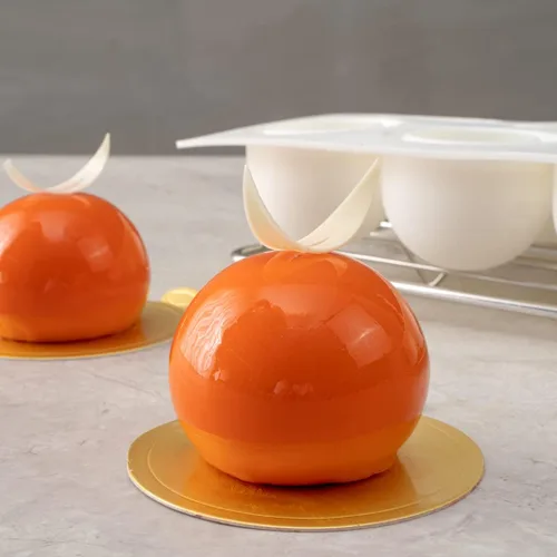 Vista 3 de Restaurantware -Molde de bola de 8 cavidades de pastelería, 1 molde de chocolate listo para horno - Molde de silicona blanca flexible, congelable