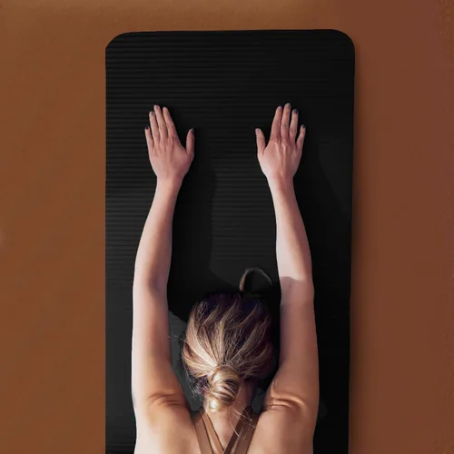Vista 6 de BalanceFrom 7-Piece Yoga Set with 71x24x0.5 Inches Extra Thick Mat and Carrying Sling – Includes 2 Blocks, Stretch Strap, 2 Towels, and Knee Pad for